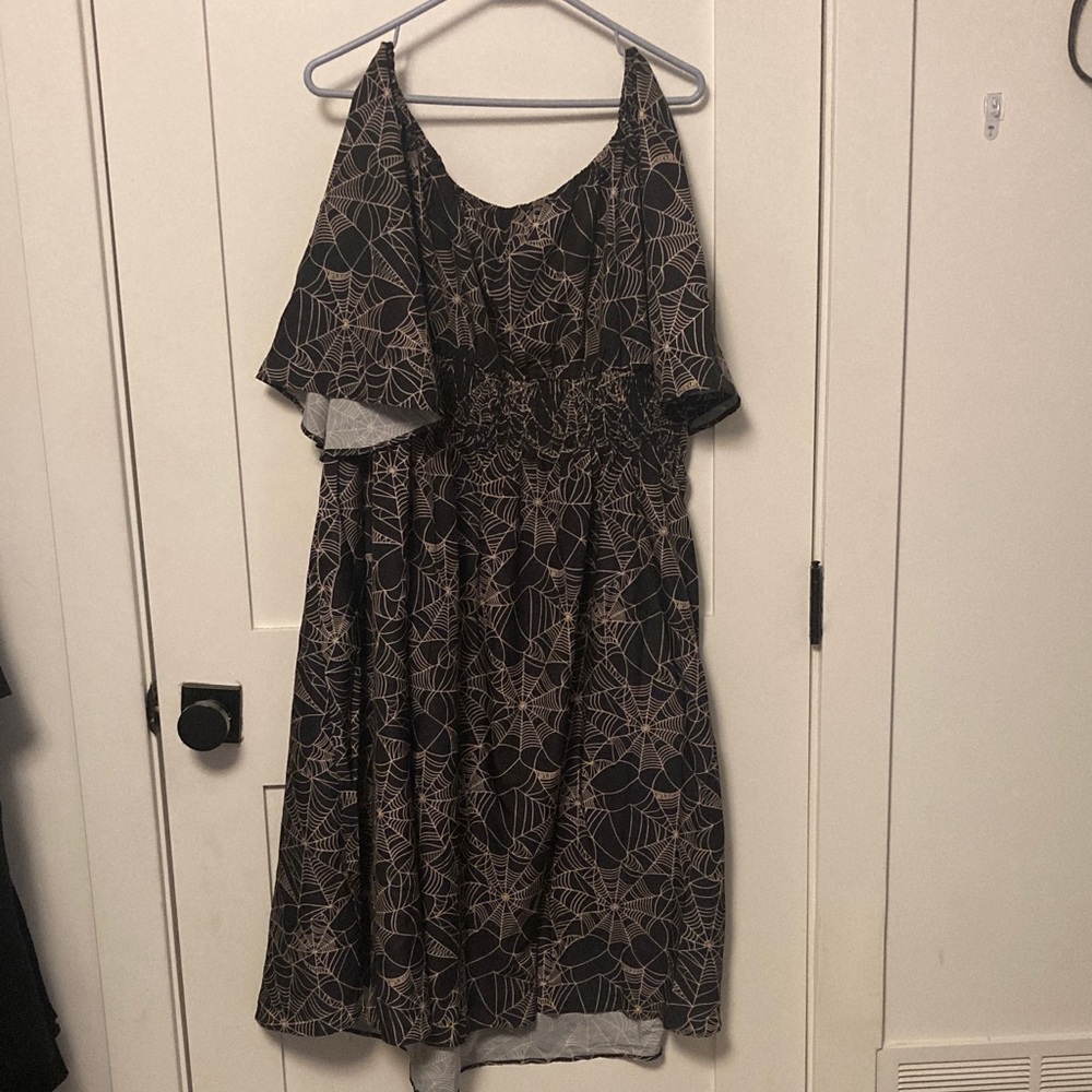 Elegant Asymmetrical Black and Cream Dress